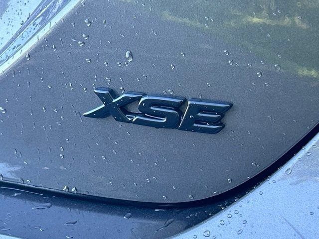 Certified 2022 Toyota Camry XSE FWD image 9
