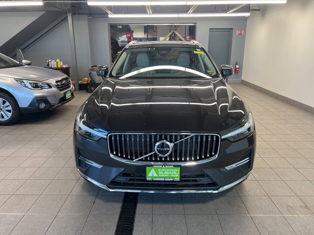 Used 2022 Volvo XC60 B6 Inscription w/ Protection Package Premier image 2