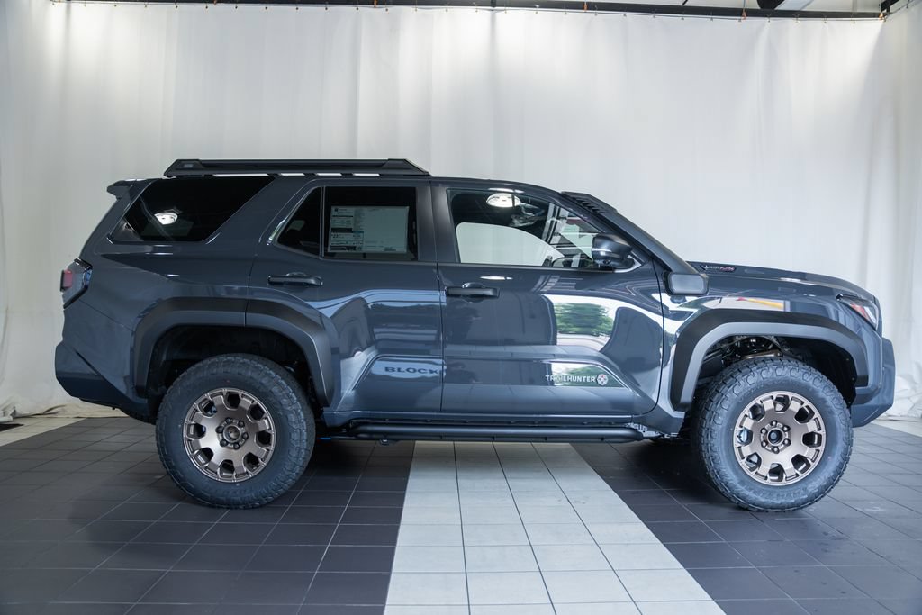 New 2026 Toyota 4Runner Trailhunter AWD/4WD image 3