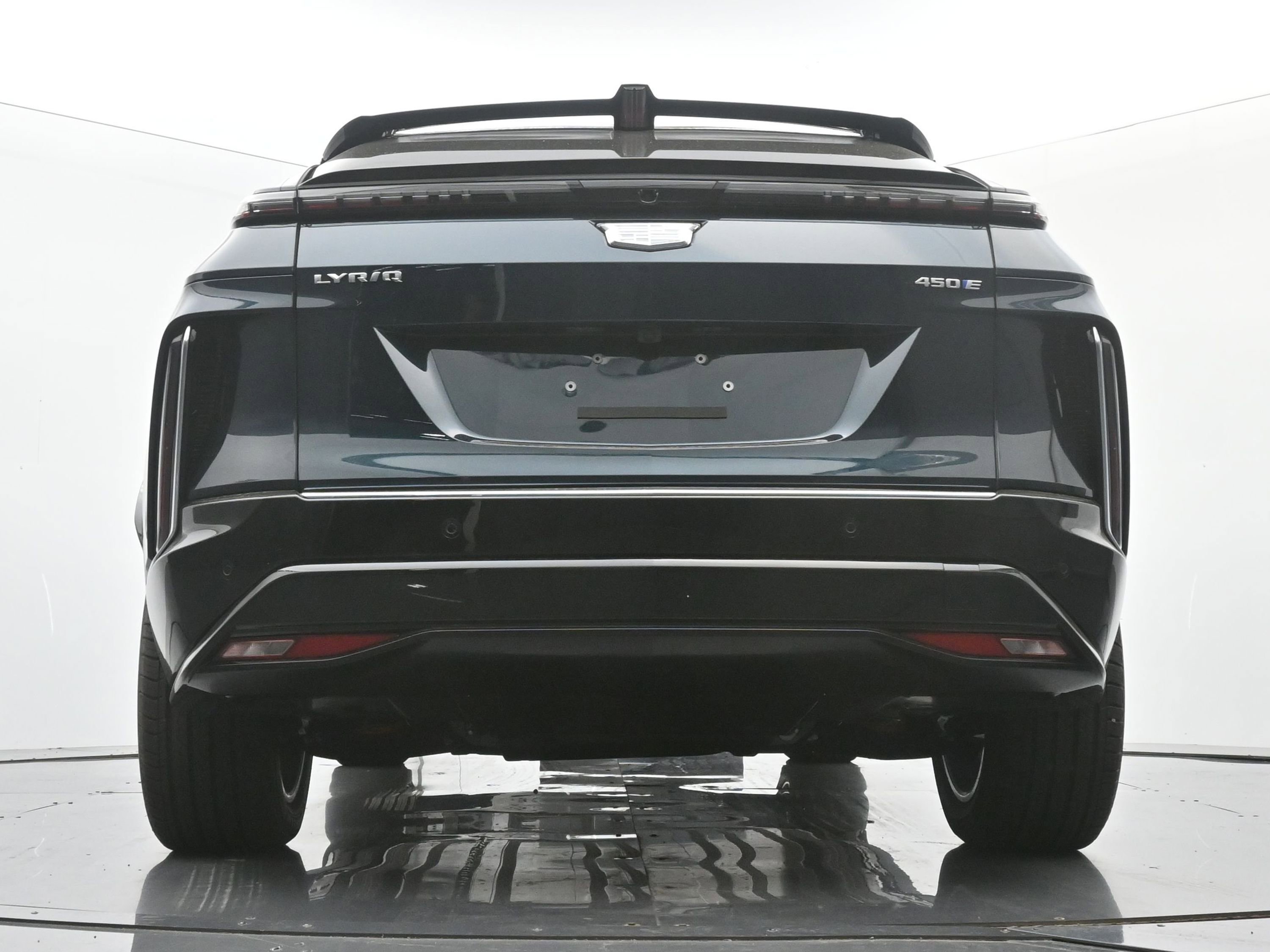 New 2025 Cadillac Lyriq Luxury image 18