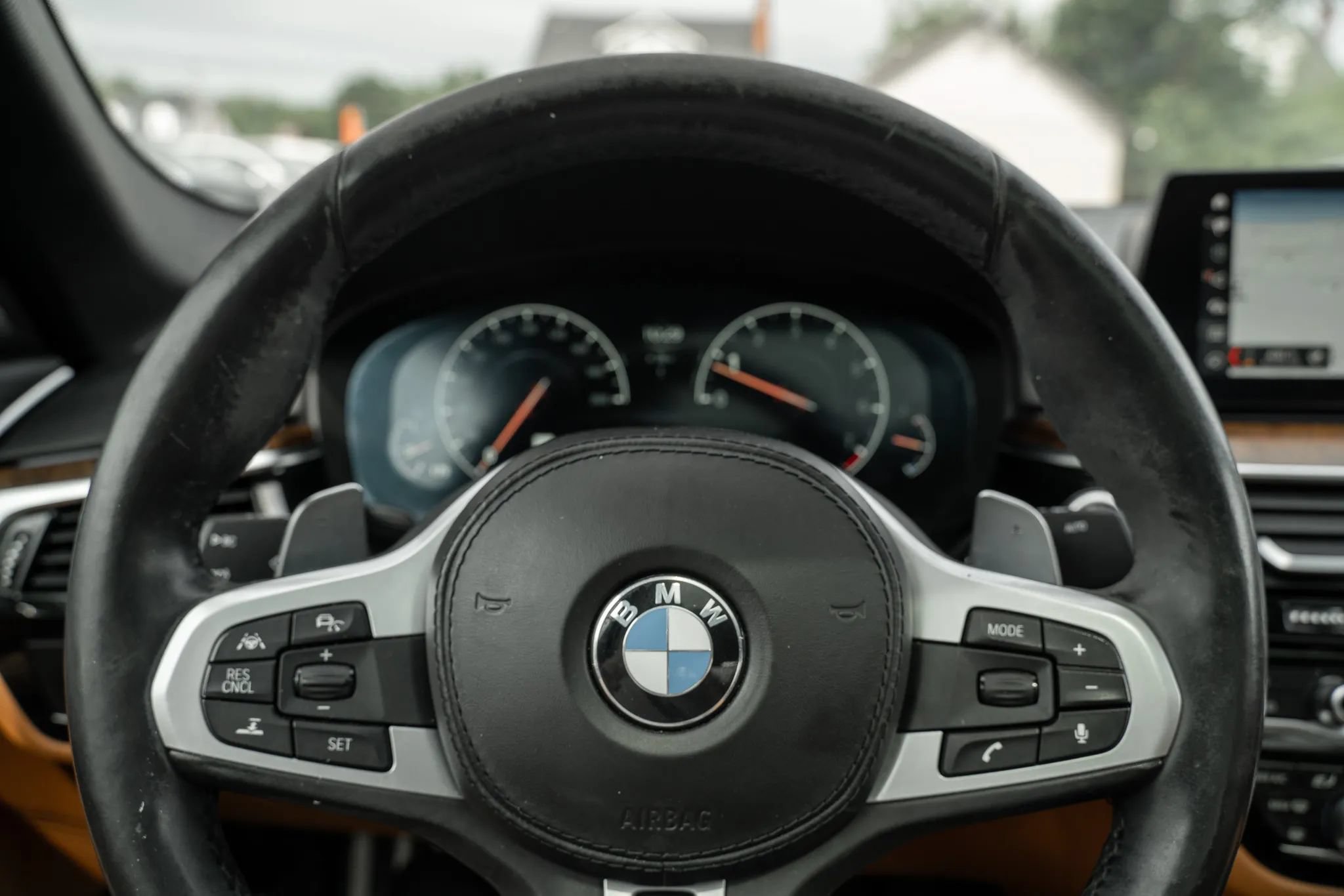 Used 2019 BMW M550i xDrive w/ Premium Package AWD/4WD image 23