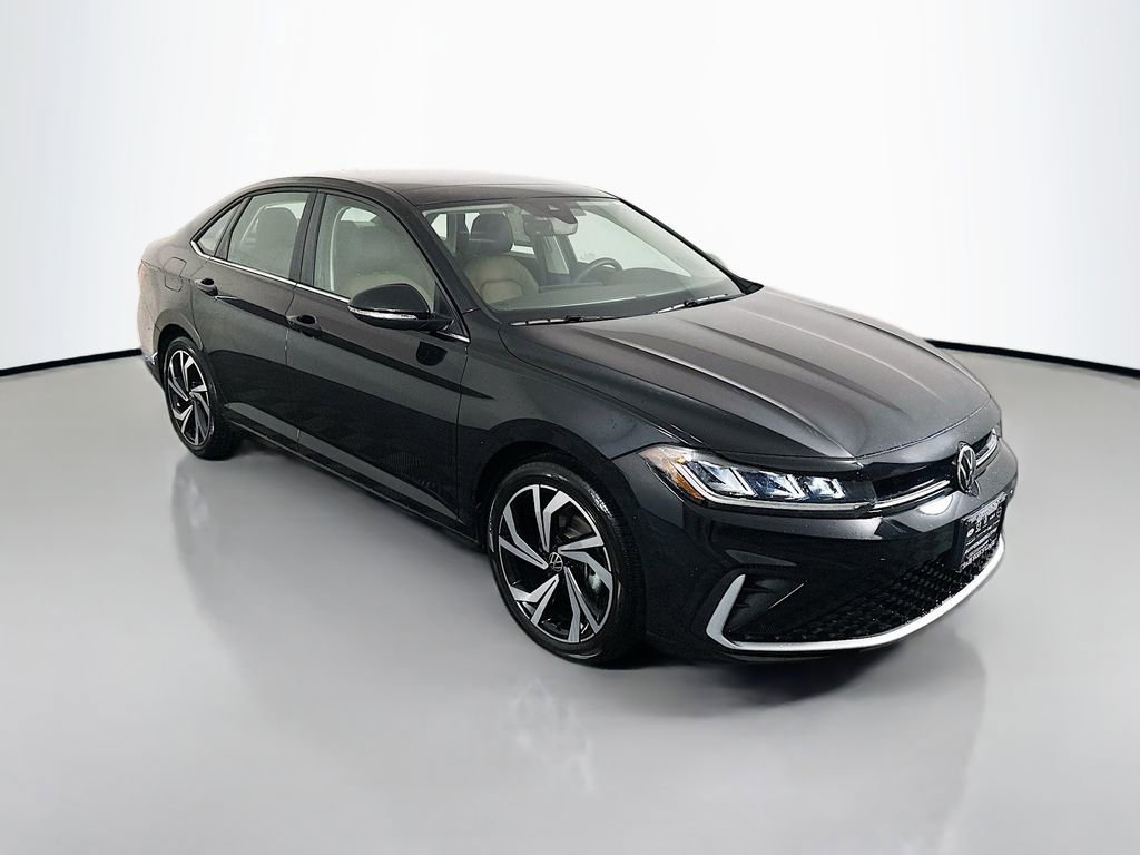 Used 2025 Volkswagen Jetta SEL FWD image 1