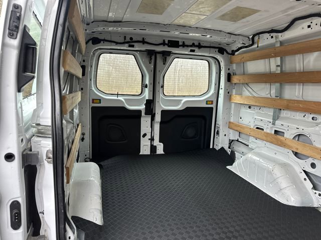 Used 2024 Ford Transit 250 Low Roof AWD w/ Exterior Upgrade Package image 39