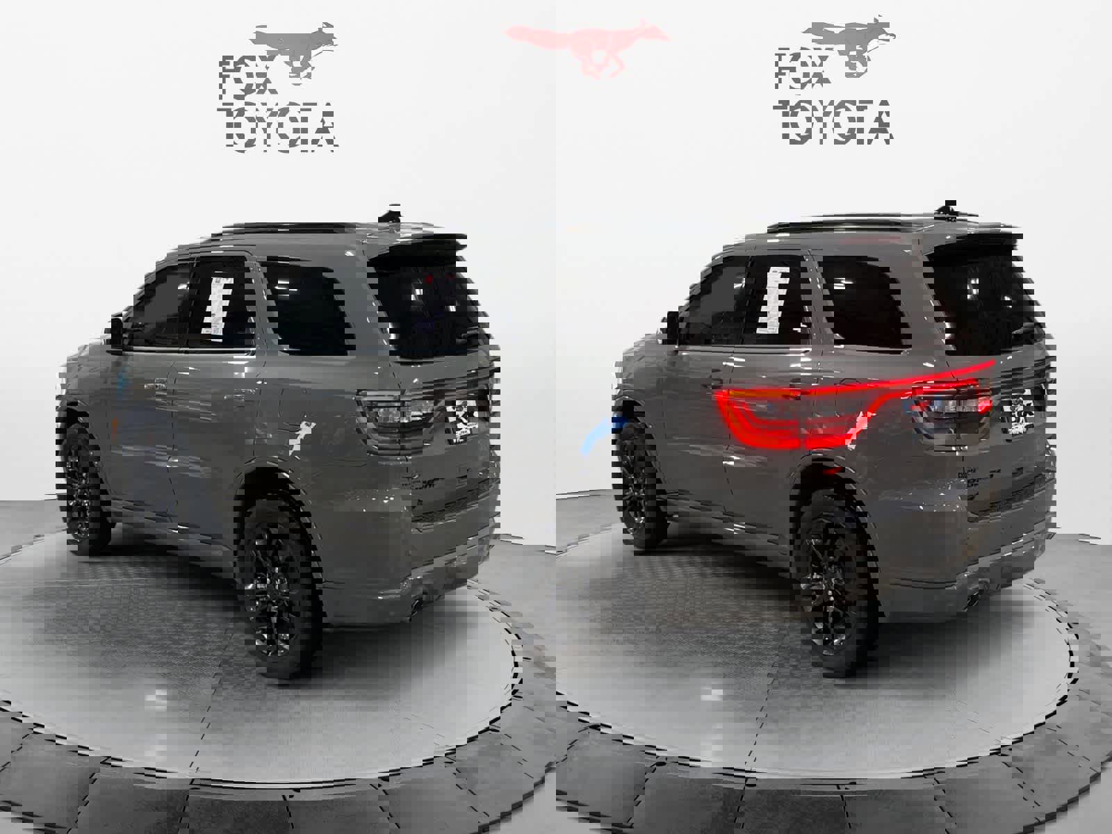 Used 2023 Dodge Durango GT image 4