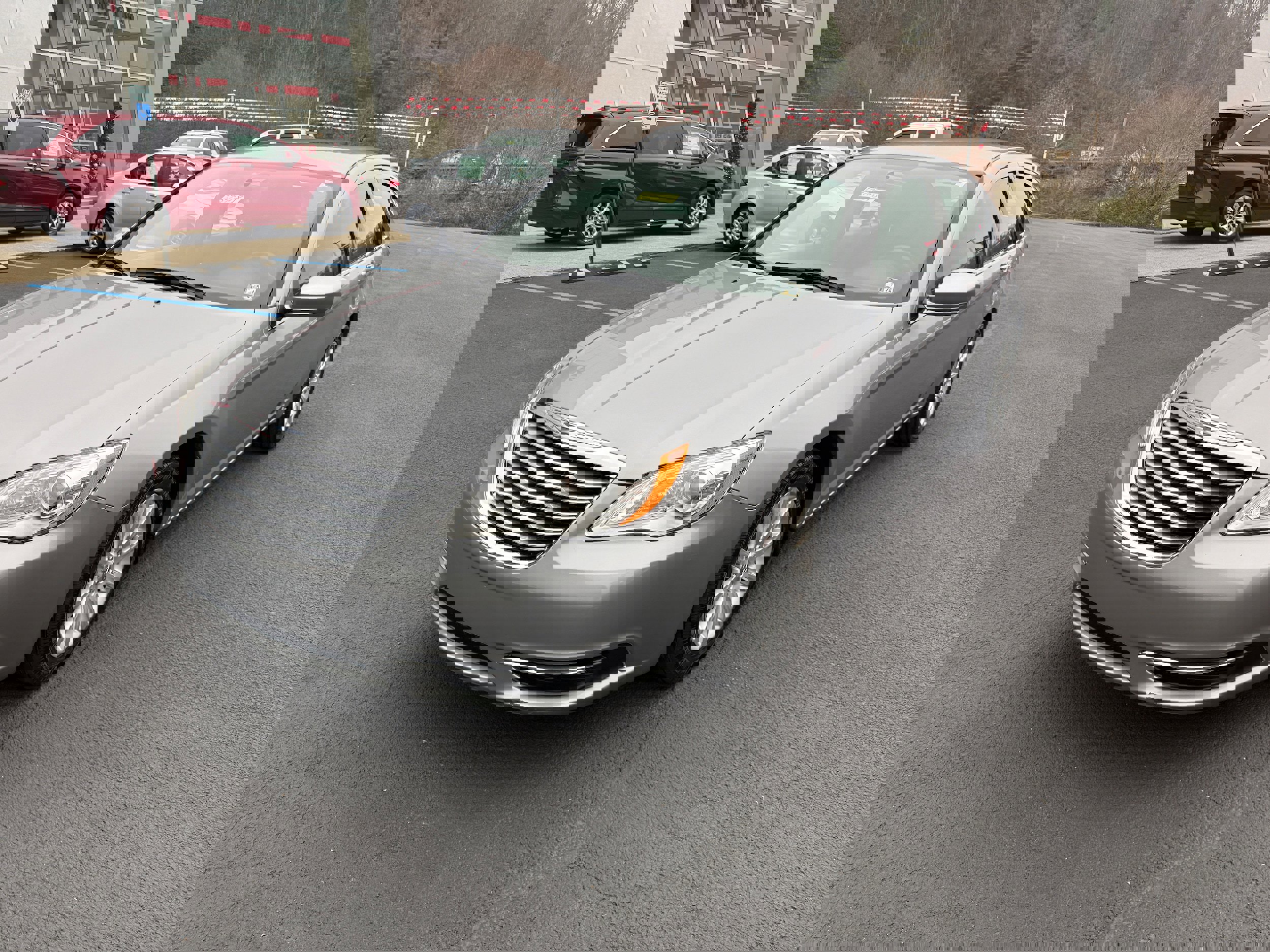 Used 2013 Chrysler 200 Touring w/ Cold Weather Group image 3