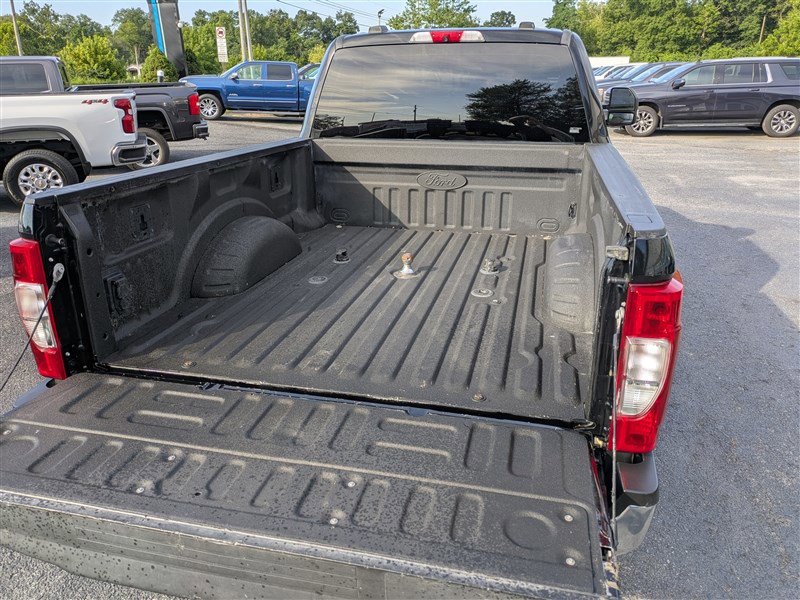 Used 2022 Ford F250 XL w/ STX Appearance Package image 15