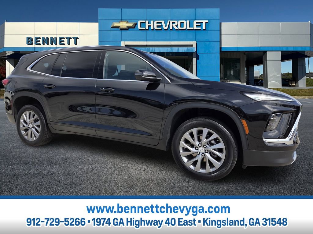 Used 2025 Buick Enclave Preferred FWD image 1