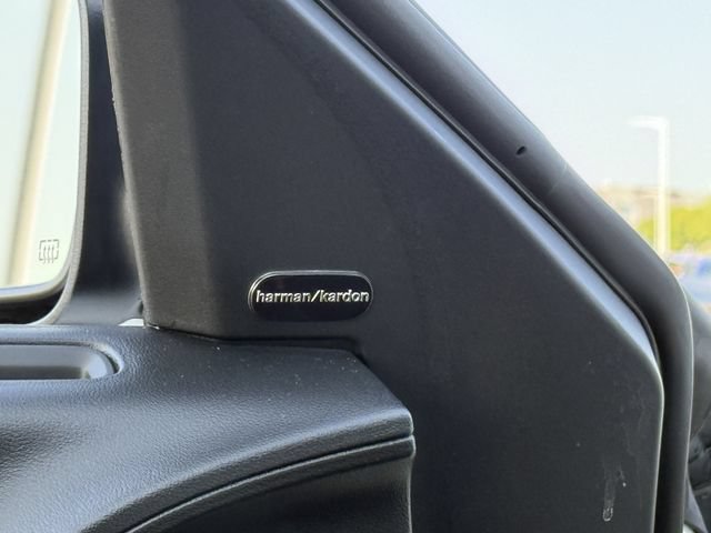 Used 2022 Dodge Charger Scat Pack RWD image 25