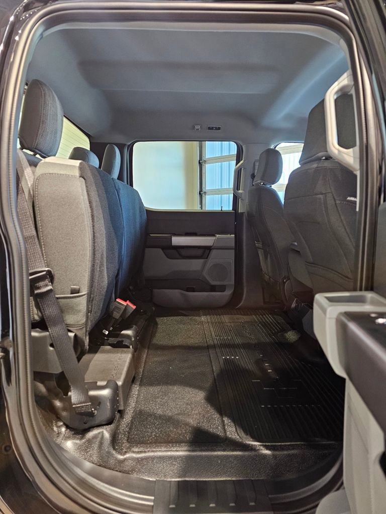 New 2026 Ford F350 XLT image 32