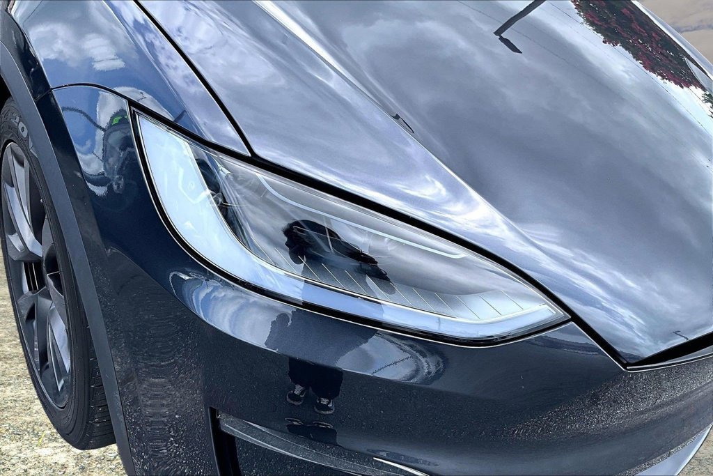 Used 2024 Tesla Model X AWD/4WD image 32