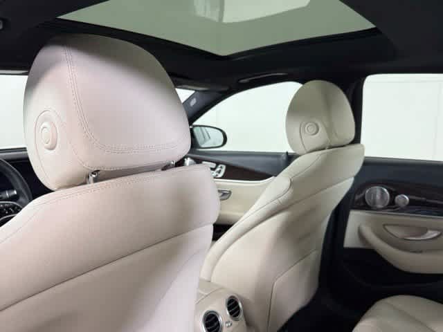 Used 2021 Mercedes-Benz E 350 Sedan image 25