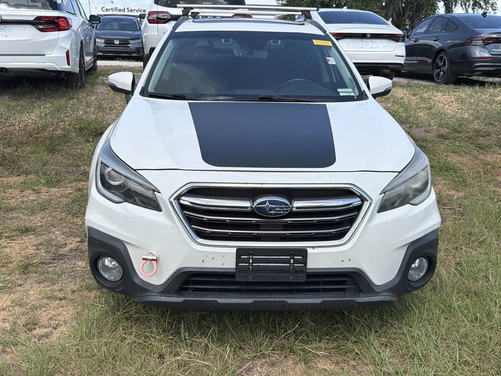 Used 2019 Subaru Outback 2.5i Touring w/ Popular Package #3A AWD/4WD image 2