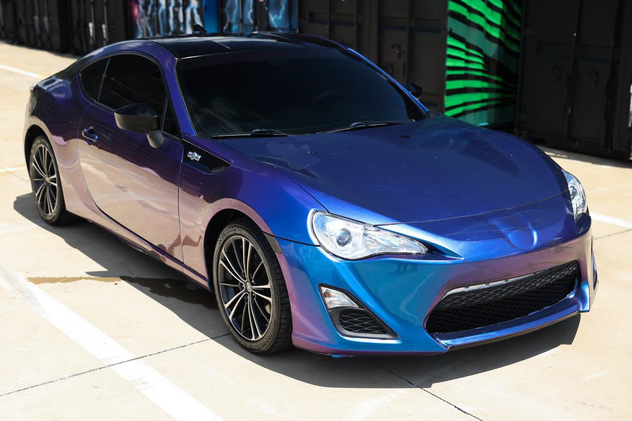 Used 2015 Scion FR-S RWD image 13