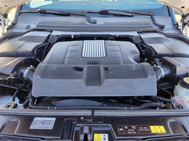 Used 2016 Land Rover LR4 HSE LUX image 23