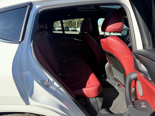 Used 2023 BMW X4 xDrive30i w/ M Sport Package image 31