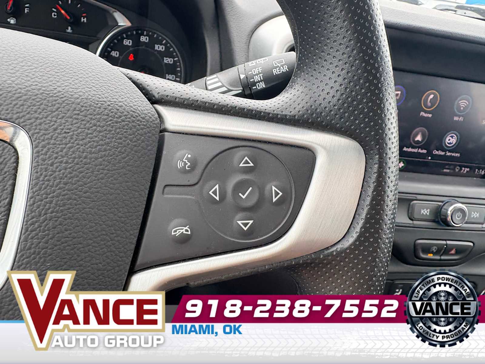 Used 2024 GMC Terrain SLE w/ Driver Convenience Package FWD image 27