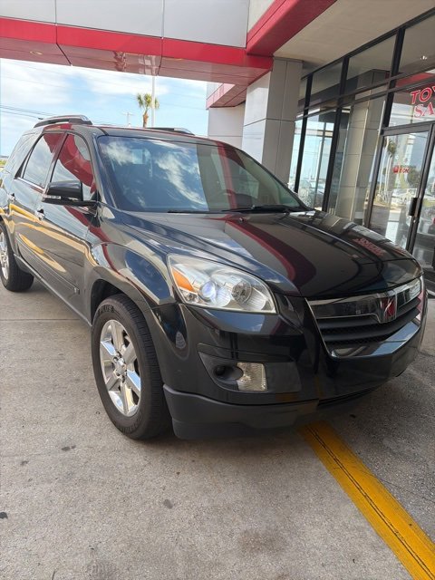 Used 2008 Saturn Outlook XR w/ Luxury Package image 2