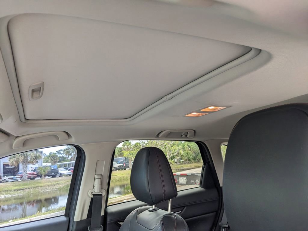 Used 2021 MAZDA CX-5 Carbon Edition image 20