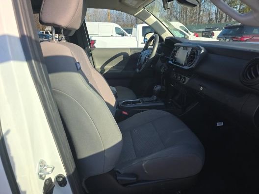 Used 2021 Toyota Tacoma SR image 4