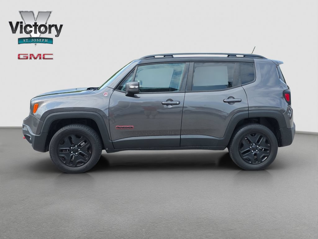 Used 2018 Jeep Renegade Trailhawk AWD/4WD image 6