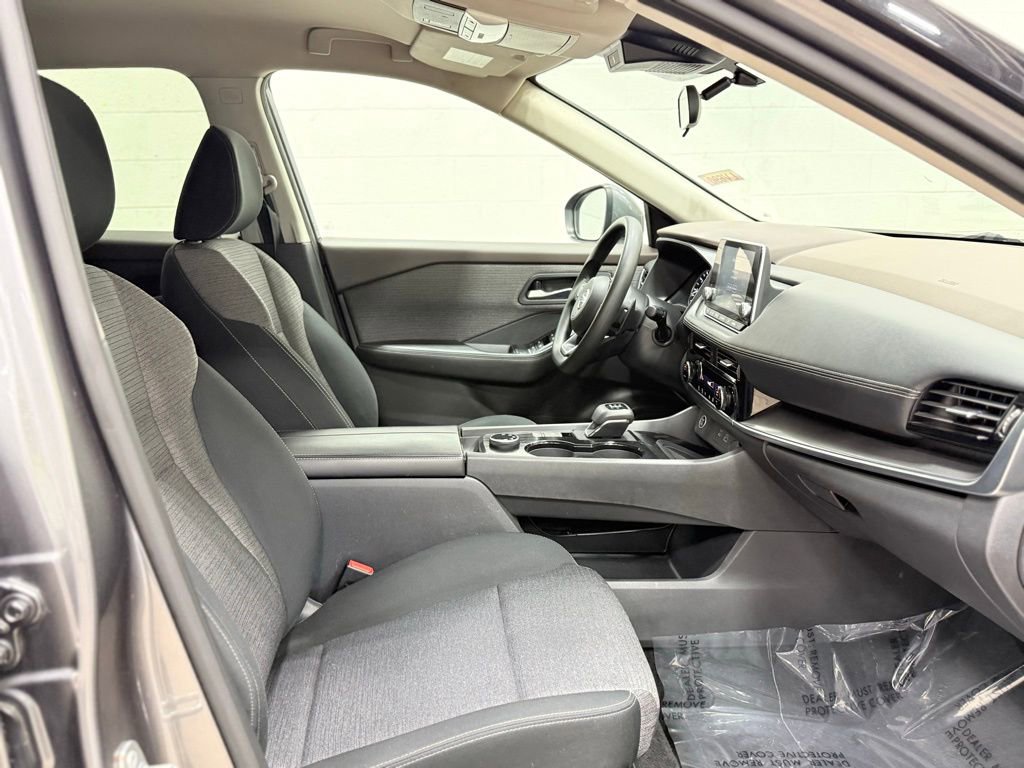 Used 2021 Nissan Rogue SV AWD/4WD image 40
