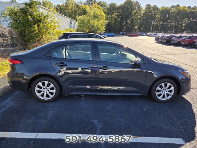 Used 2026 Toyota Corolla LE FWD image 4