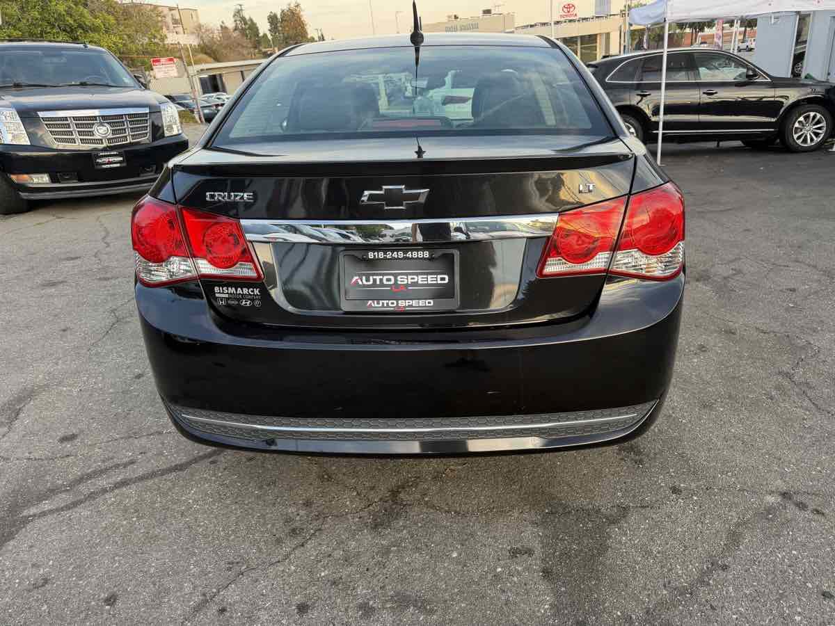 Used 2014 Chevrolet Cruze LT w/ RS Package image 5