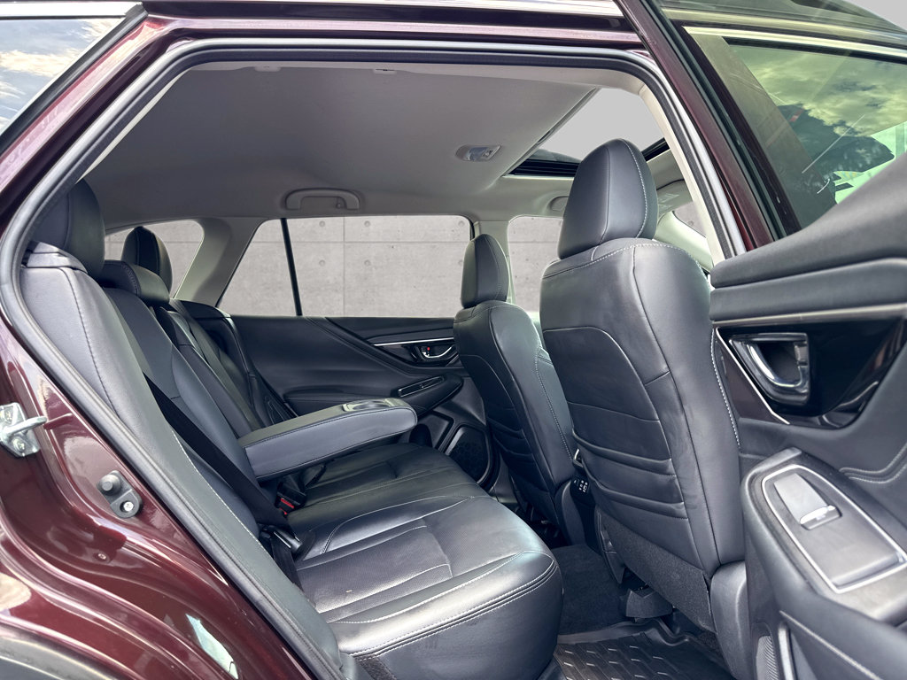 Used 2023 Subaru Outback Limited XT AWD/4WD image 8