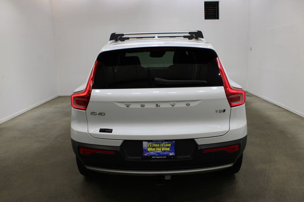 Used 2022 Volvo XC40 T5 Inscription w/ Advanced Package AWD/4WD image 4
