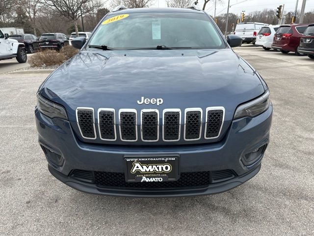 Used 2019 Jeep Cherokee Latitude w/ Popular Appearance Group image 3