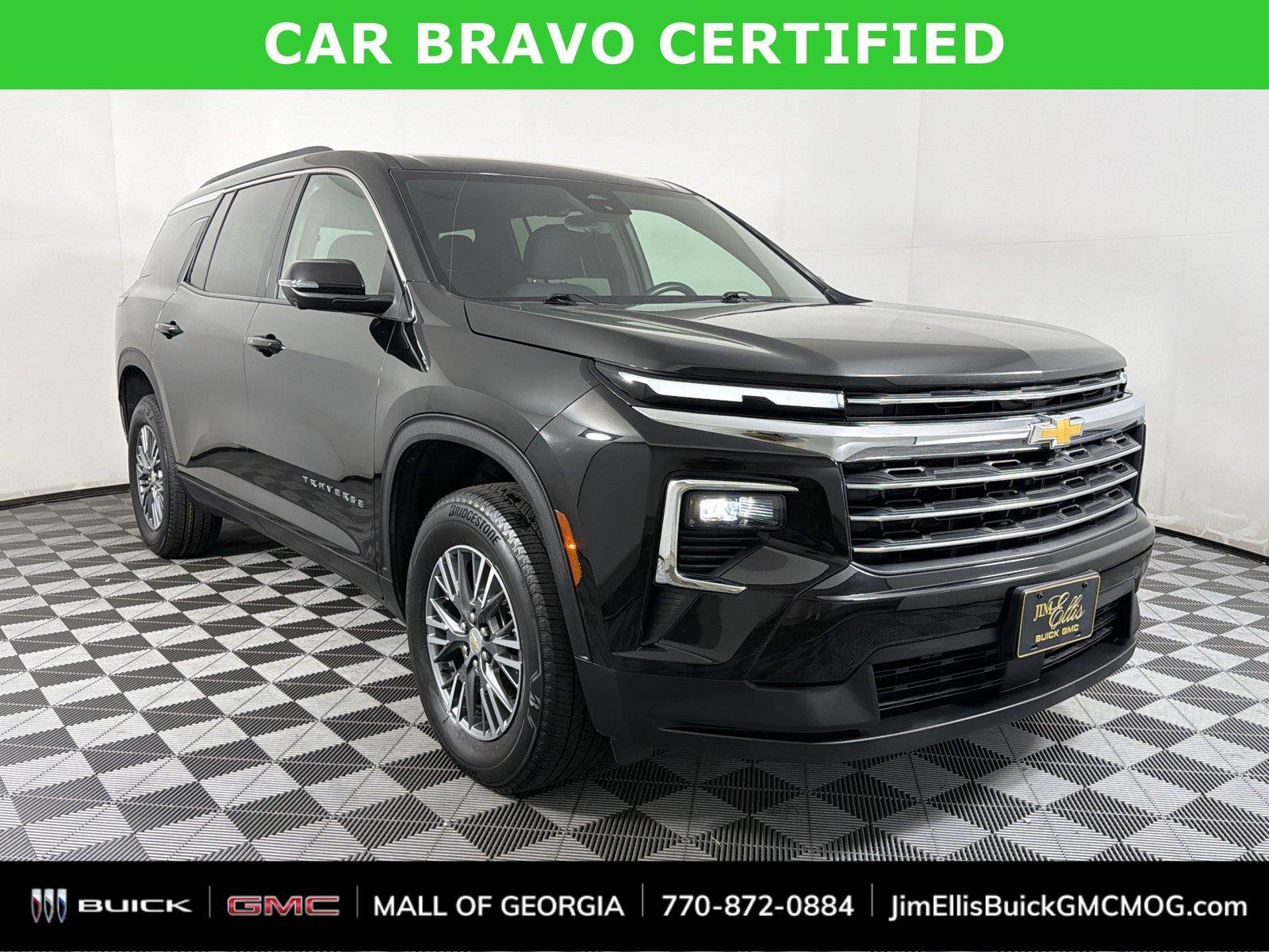 Certified 2024 Chevrolet Traverse LT FWD image 1