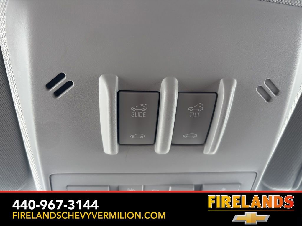 Used 2020 Chevrolet Trax LT w/ Sun & Sound Package image 20