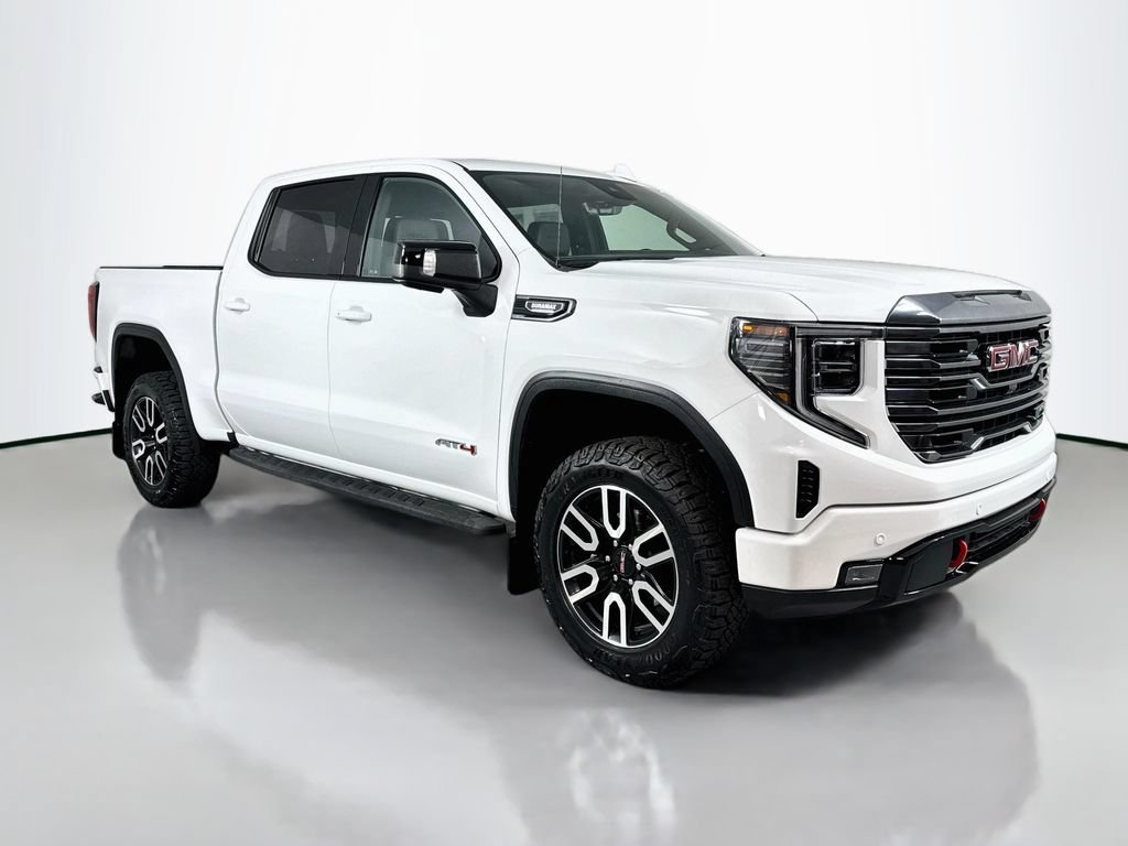 Used 2024 GMC Sierra 1500 AT4 w/ Technology Package AWD/4WD image 4