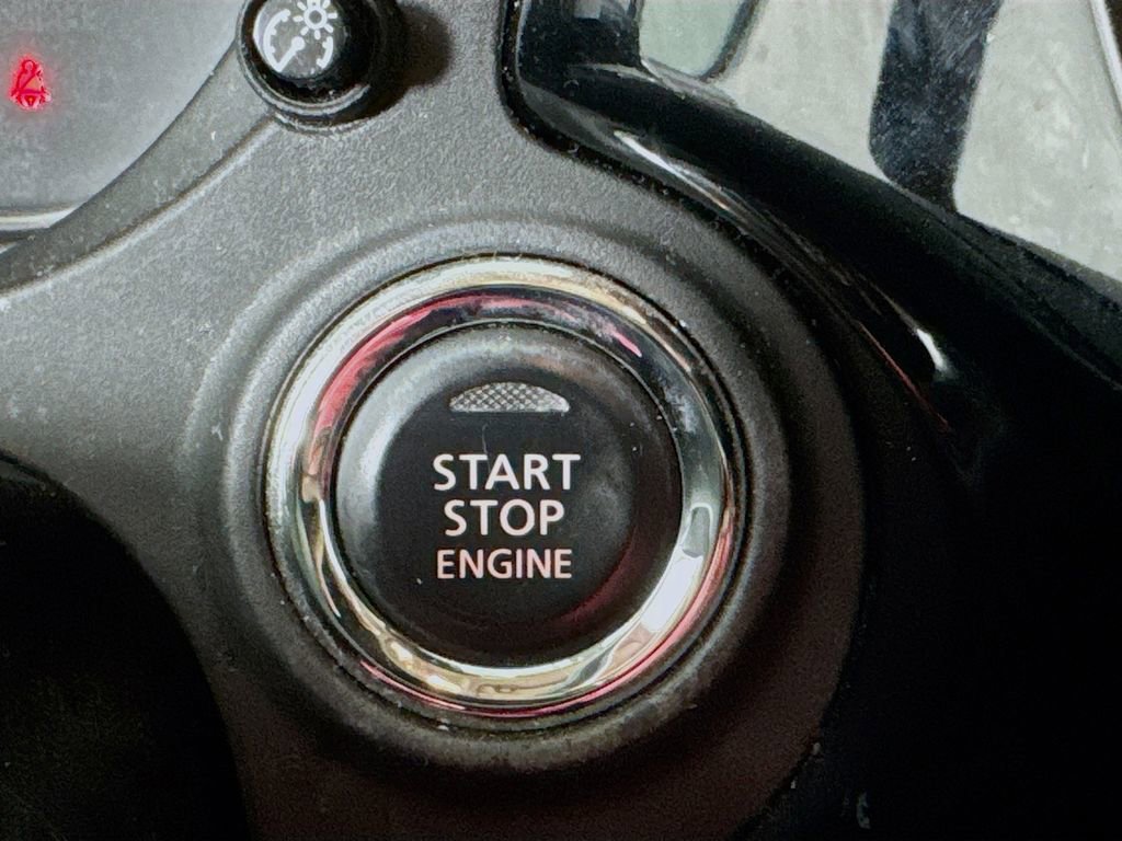 Used 2020 Mitsubishi Outlander SEL image 35