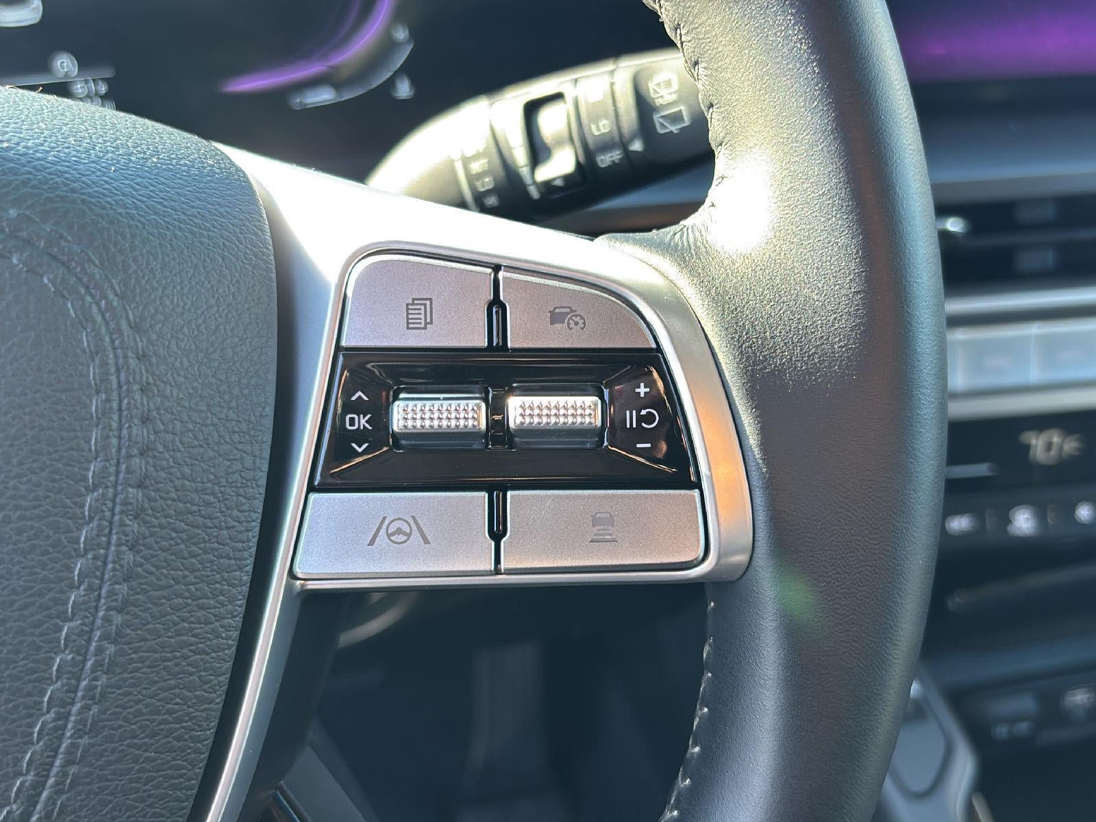 Certified 2025 Kia Telluride S FWD image 14