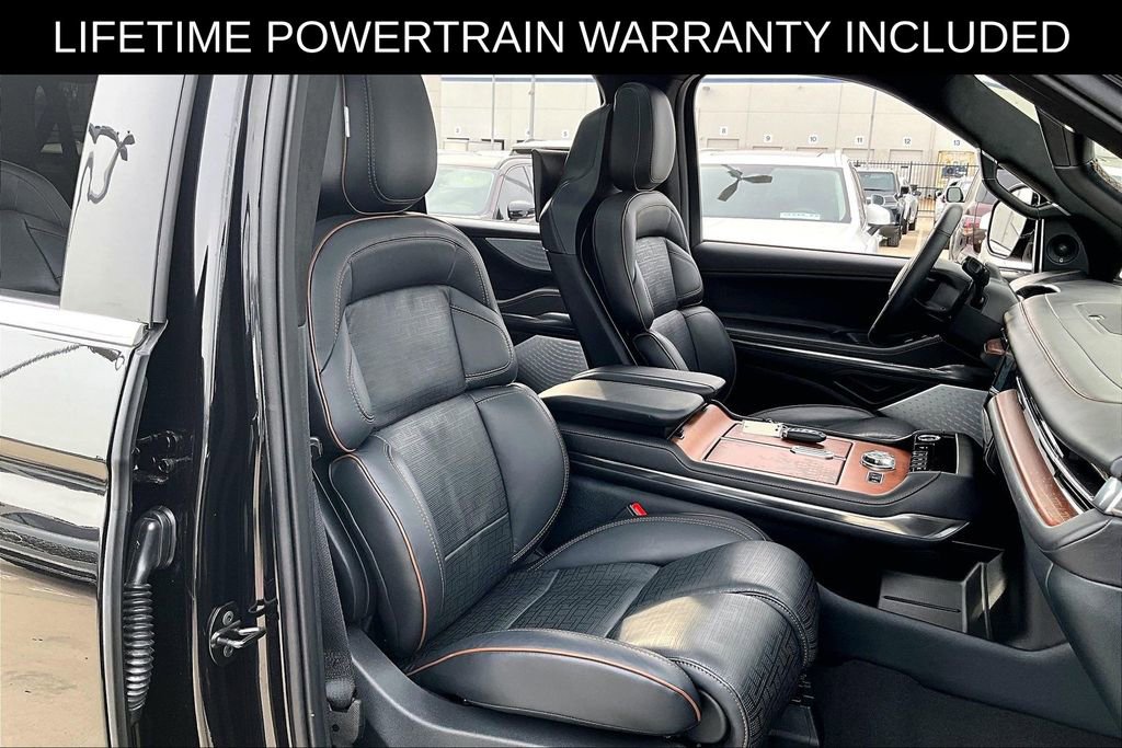 Used 2025 Lincoln Navigator L Black Label image 10