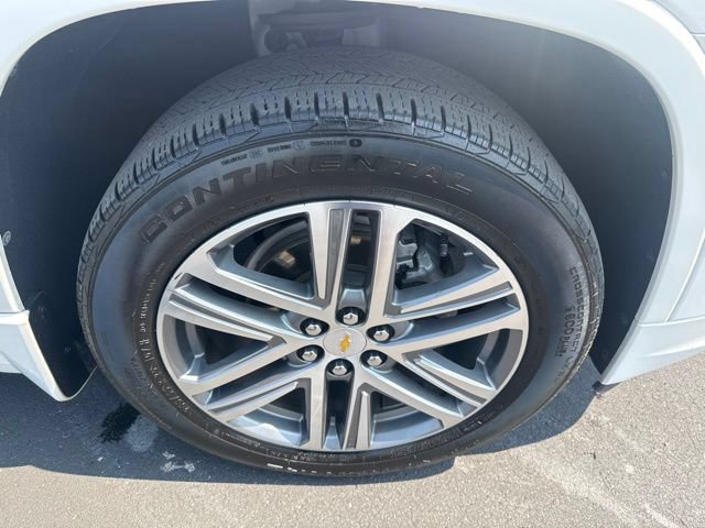 Used 2023 Chevrolet Traverse High Country w/ LPO, Floor Liner Package FWD image 13
