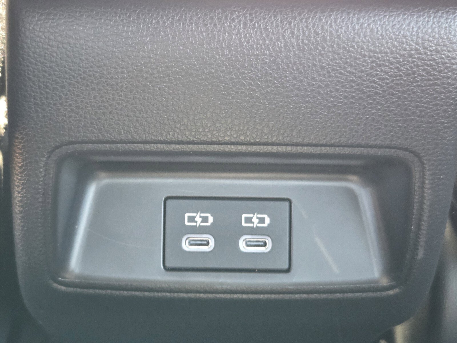 Certified 2025 Toyota Corolla SE w/ Convenience Package image 11