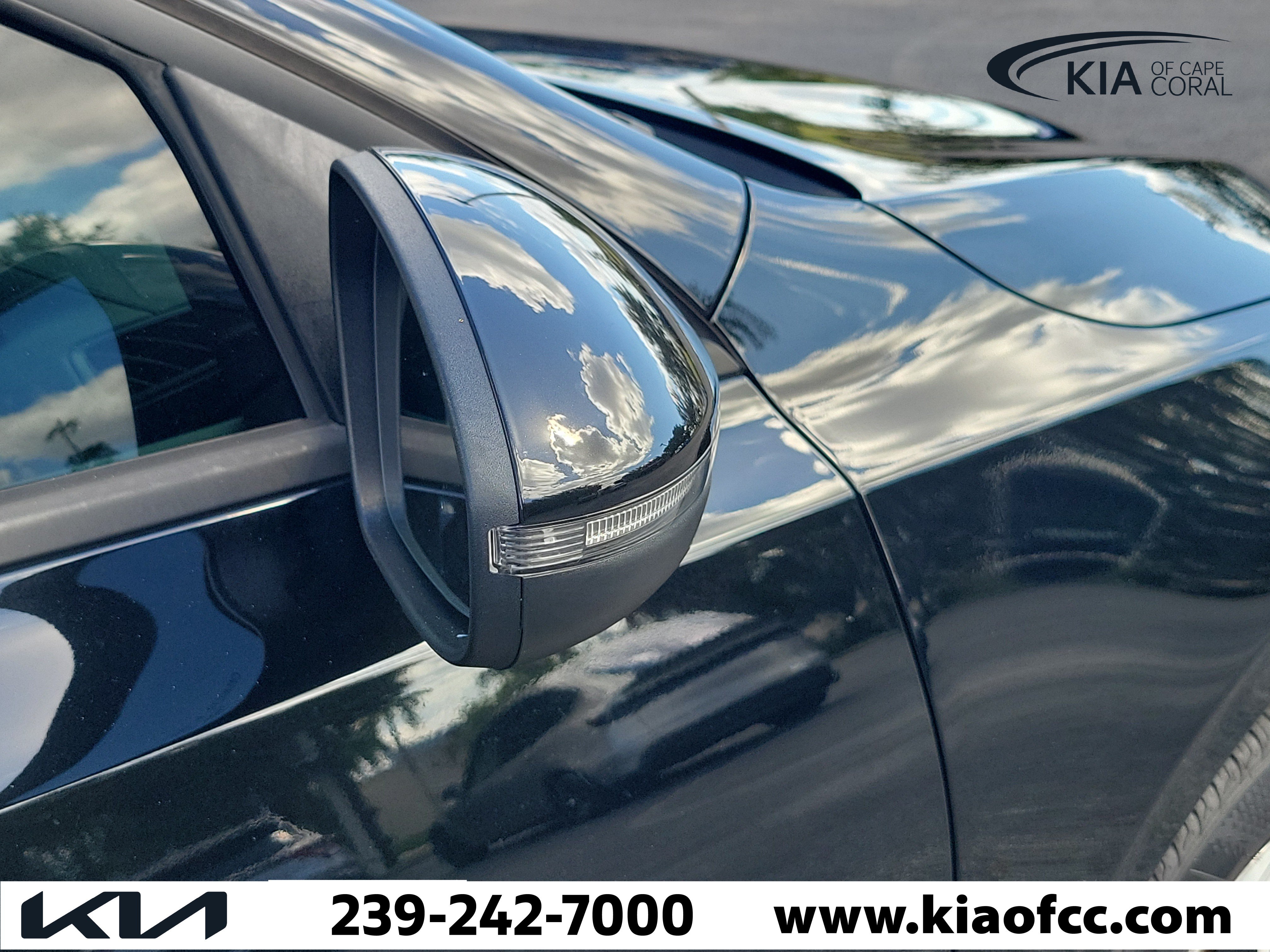 Certified 2023 Kia Forte LXS w/ LXS Technology Package FWD image 8