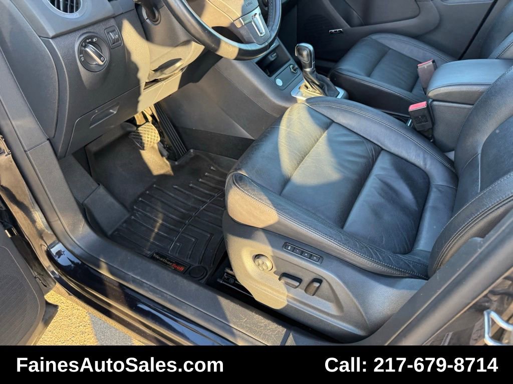 Used 2017 Volkswagen Tiguan SEL image 92
