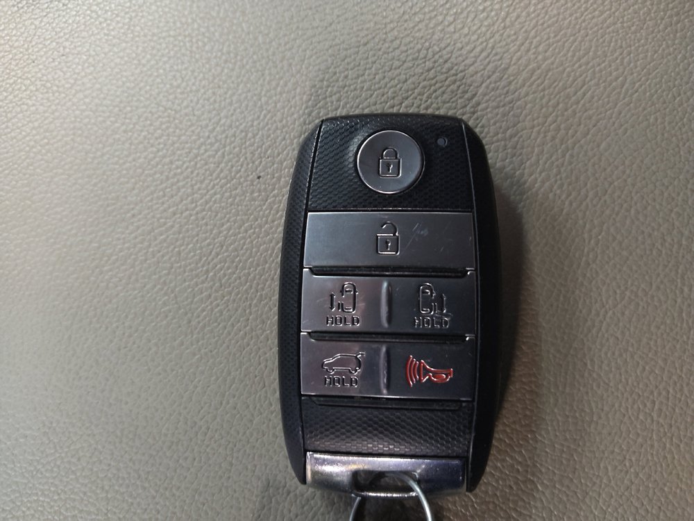 Used 2019 Kia Sedona EX FWD image 32