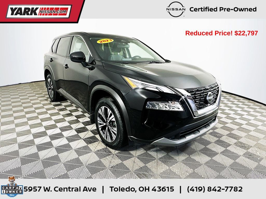 Certified 2023 Nissan Rogue SV image 1
