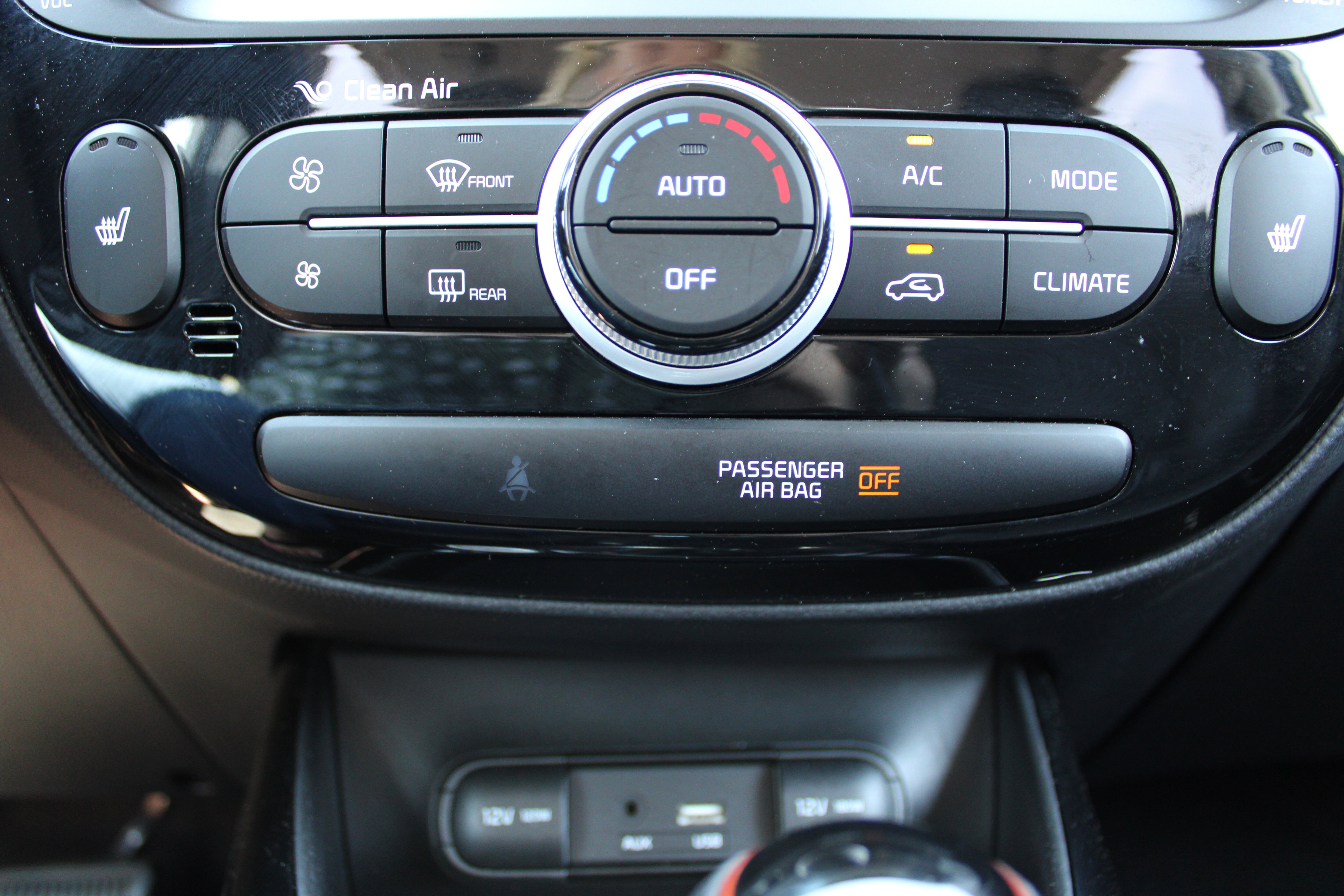 Used 2019 Kia Soul ! w/ Technology Package FWD image 25