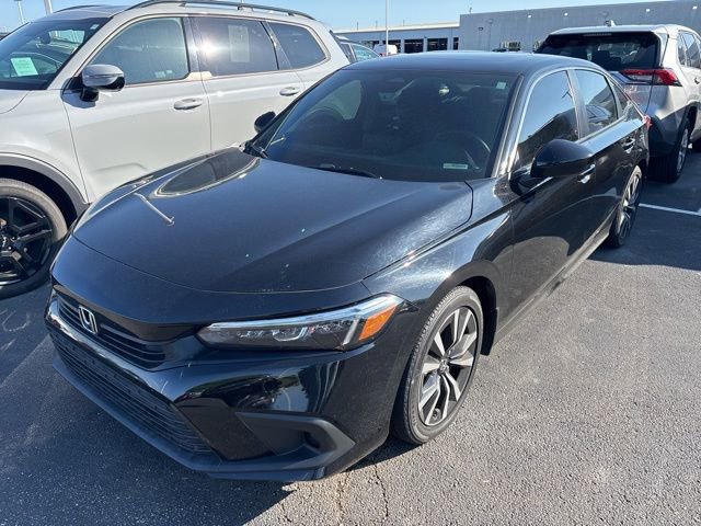 Used 2022 Honda Civic EX image 3