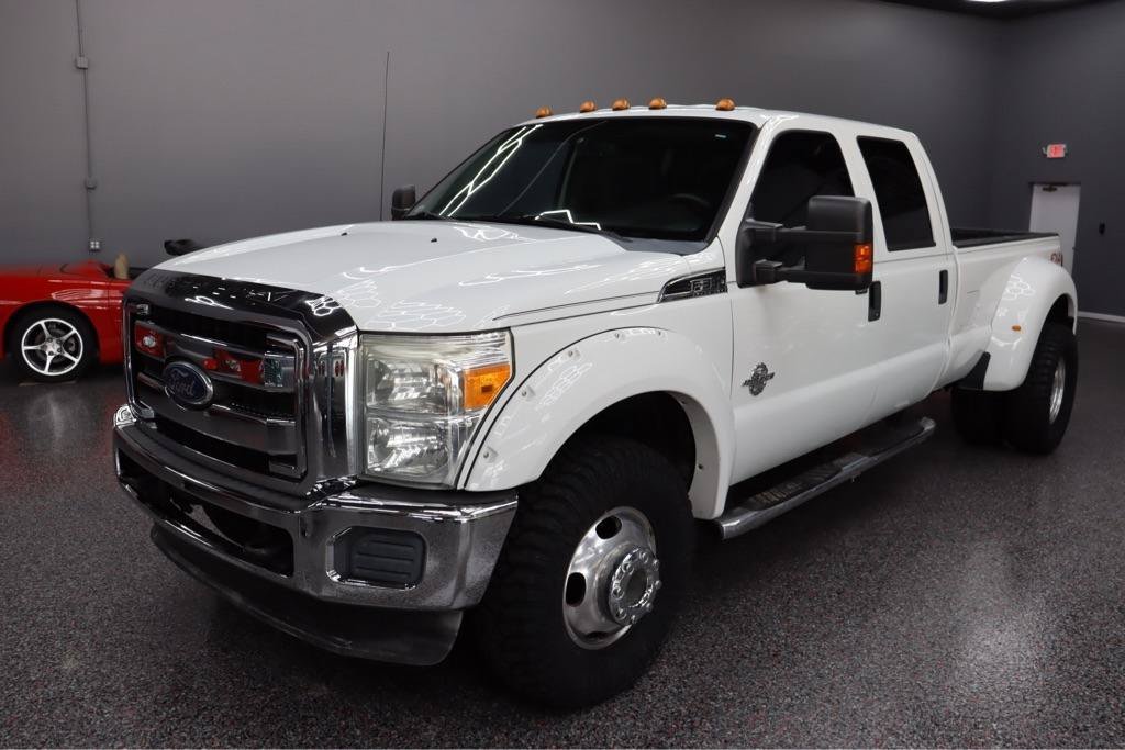 Used 2012 Ford F350 XLT w/ XLT Interior Pkg AWD/4WD image 8