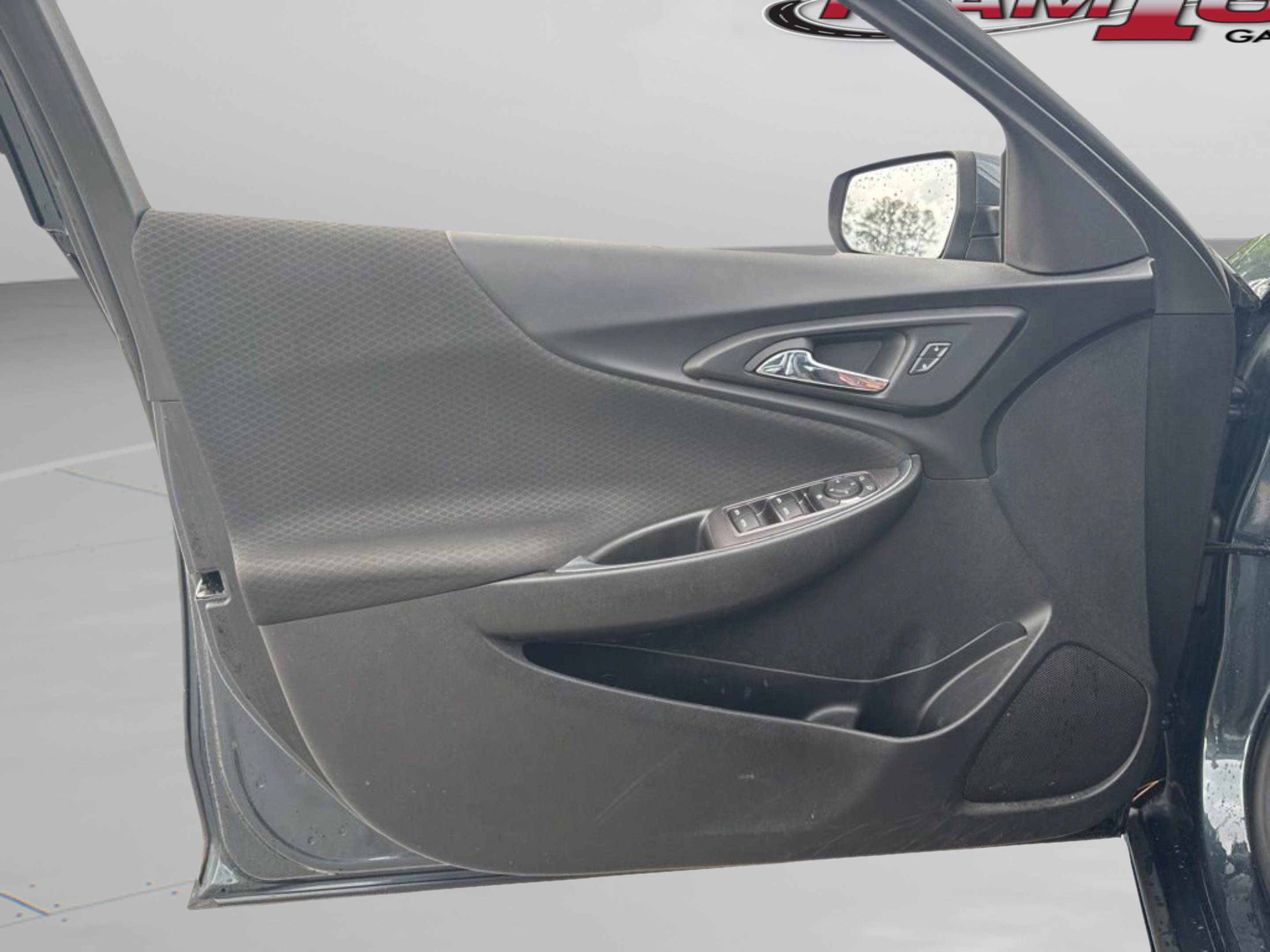Used 2021 Chevrolet Malibu LT FWD image 19