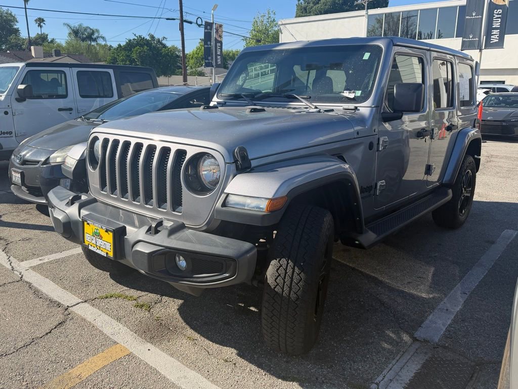 Used 2021 Jeep Wrangler Unlimited Sahara image 3