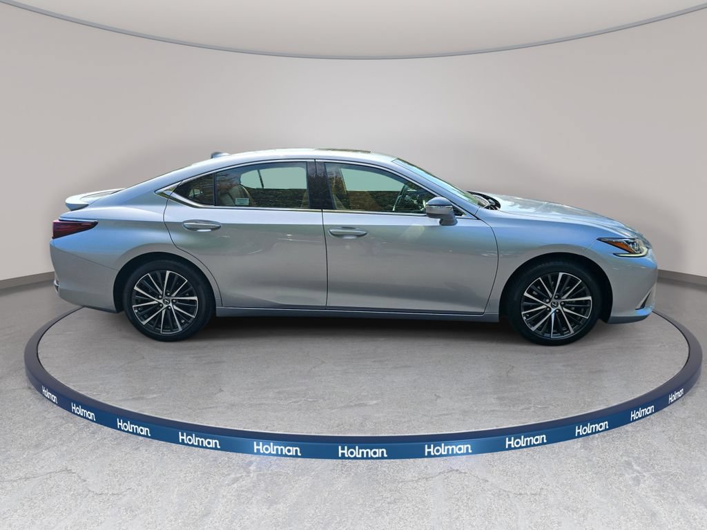 Certified 2025 Lexus ES 300h w/ Premium Package FWD image 4