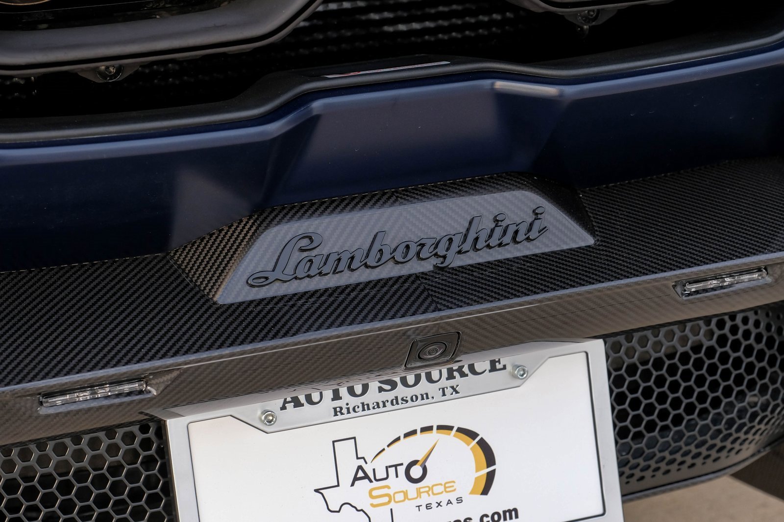 Used 2025 Lamborghini Revuelto image 48