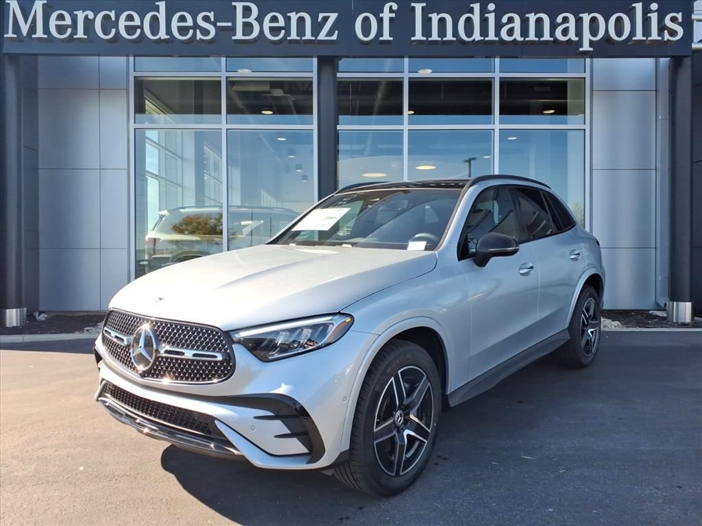 Certified 2026 Mercedes-Benz GLC 300 4MATIC image 1